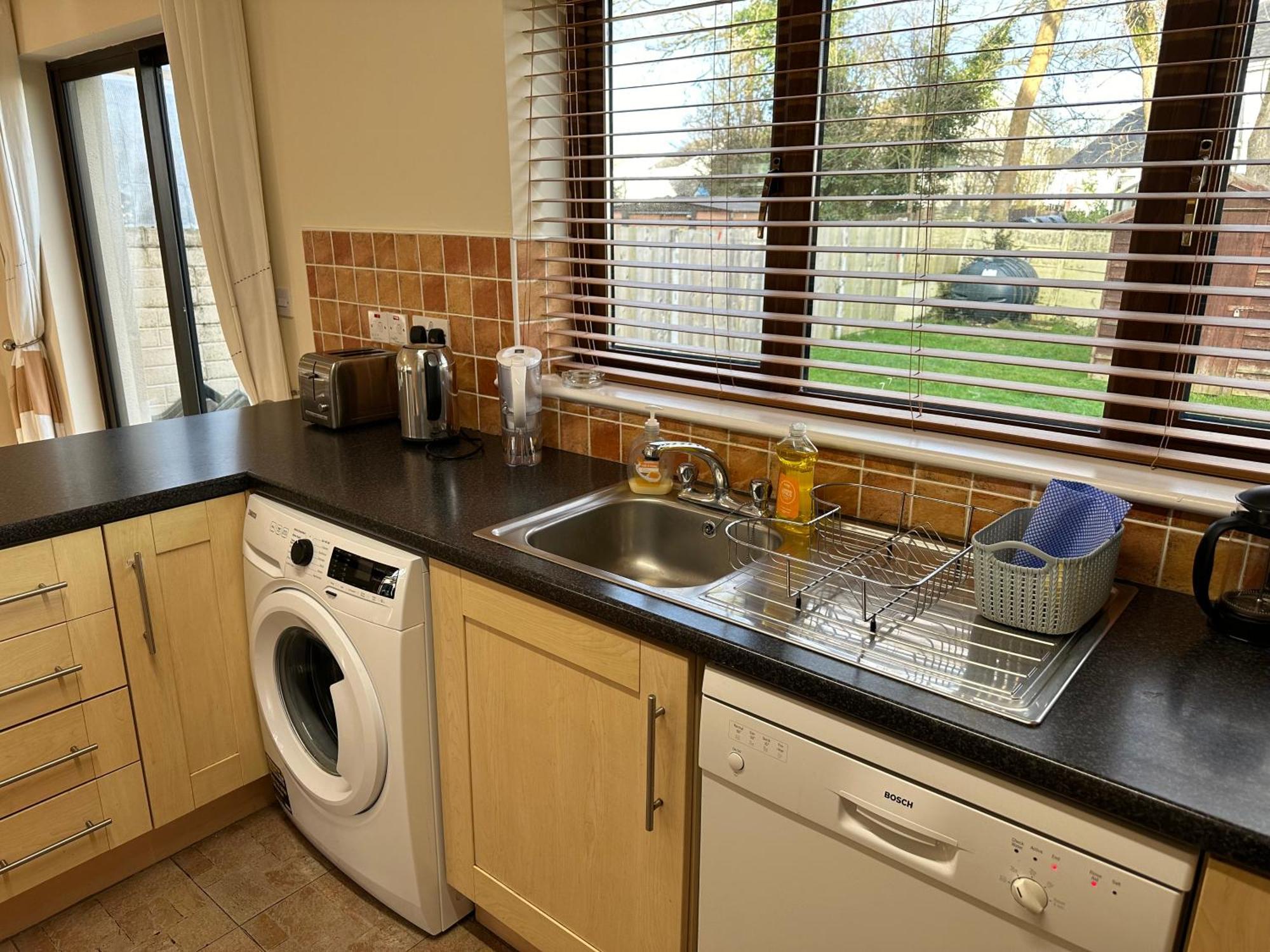 Home Near The River Shannon Rooskey Εξωτερικό φωτογραφία